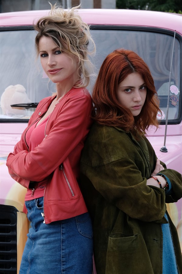 Rai Play to launch the young adult series Eppure Cadiamo Felici